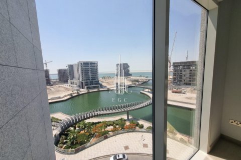Apartamento em Al Raha Beach, Abu Dhabi, EAU 3 quartos, 200 m2 № 457595