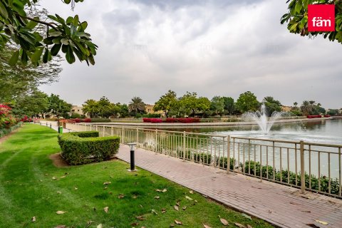 Adosado en venta en Dubai, EAU 3 dormitorios, 254.4 m2 № 696796 - foto 26