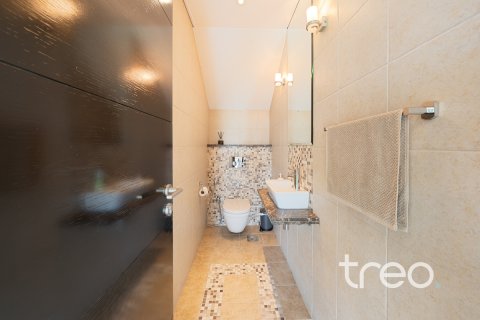 Villa in Jumeirah Park, Dubai, UAE 3 bedrooms, 284.56 sq.m. № 761316 - photo 9