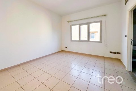 וילה להשכרה ב Meadows, Dubai, איחוד האמירויות  4 חדרי שינה, 320.24 מ"ר, מספר 733479 - תמונה 12