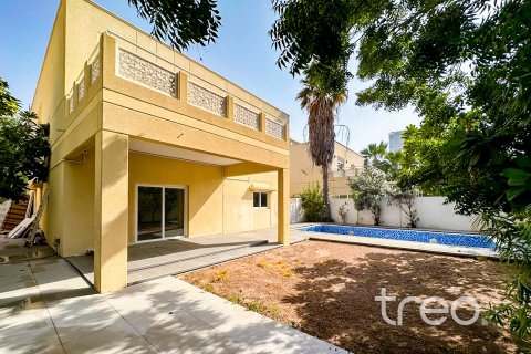 וילה להשכרה ב Meadows, Dubai, איחוד האמירויות  4 חדרי שינה, 320.24 מ"ר, מספר 733479 - תמונה 19