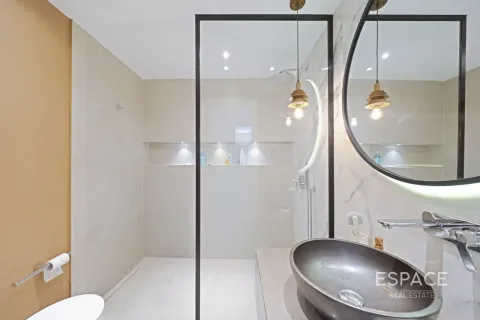 Villa en venta en Meadows, Dubai, EAU 5 dormitorios, 390 m2 № 737893 - foto 11