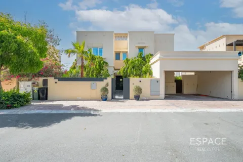 Willa na sprzedaż w The Lakes, Dubai, ZEA 5 sypialnie, 353 mkw., nr 737891 - zdjęcie 16
