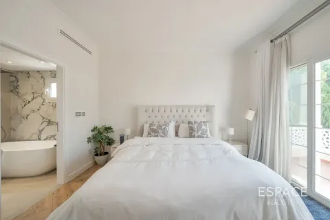Willa na sprzedaż w The Lakes, Dubai, ZEA 5 sypialnie, 353 mkw., nr 737891 - zdjęcie 10