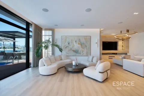 Villa til salgs i Palm Jumeirah, Dubai, Emiratene 6 soverom, 650 kvm Nr. 737892 - Foto 15