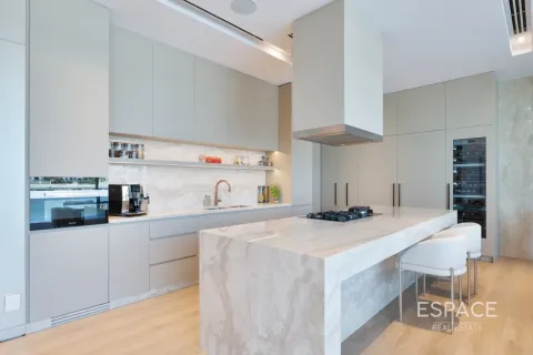 Villa til salgs i Palm Jumeirah, Dubai, Emiratene 6 soverom, 650 kvm Nr. 737892 - Foto 10