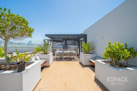Villa til salgs i Palm Jumeirah, Dubai, Emiratene 6 soverom, 650 kvm Nr. 737892 - Foto 17