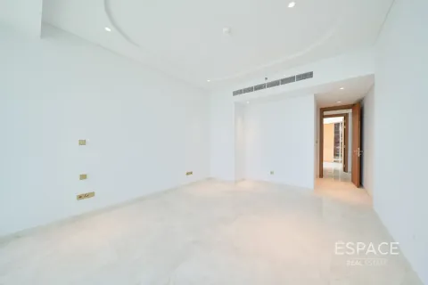 Huoneisto Palm Jumeirah, Dubai, Arabiemiraatit 3 makuuhuonetta, 190 m2 № 737888 - kuva 8