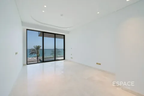 Huoneisto Palm Jumeirah, Dubai, Arabiemiraatit 3 makuuhuonetta, 190 m2 № 737888 - kuva 7
