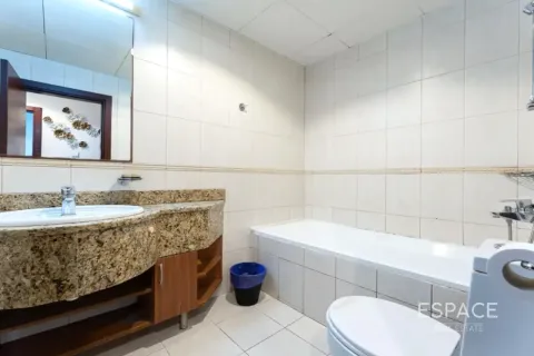 Apartmen di PRINCESS TOWER di Dubai Marina, UAE 3 bilik tidur, 187 meter persegi № 738535 - foto 16