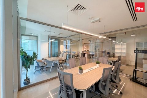 Zyrë në Business Bay, Dubai, Emiratet e Bashkuara Arabe 126.9 m2. № 766338 - Foto 4
