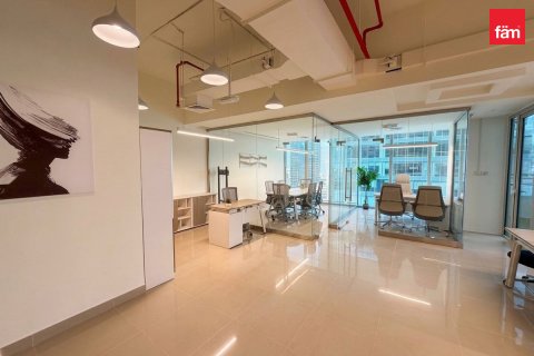 Zyrë në Business Bay, Dubai, Emiratet e Bashkuara Arabe 126.9 m2. № 766338 - Foto 3