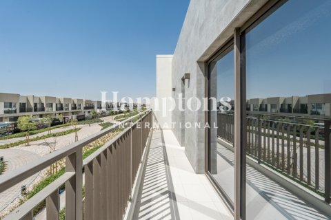 Vilë në Dubai South (Dubai World Central), Emiratet e Bashkuara Arabe 4 dhoma gjumi, 219.43688600 m2. № 766415 - Foto 20