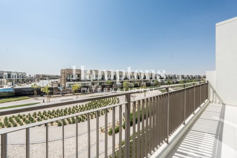 Vilë në Dubai South (Dubai World Central), Emiratet e Bashkuara Arabe 4 dhoma gjumi, 219.43688600 m2. № 766415 - Foto 17