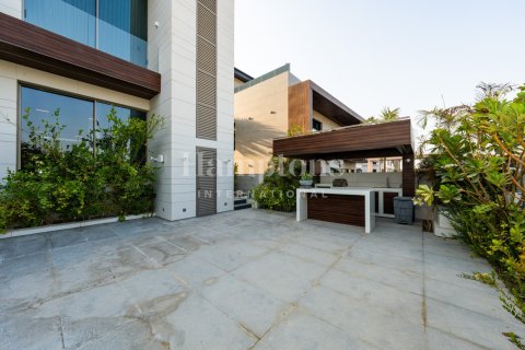 Villa in Dubai Hills Estate, Dubai, UAE 7 bedrooms, 1063.92515600 sq.m. № 766418 - photo 27