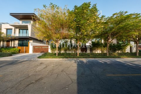Villa in Dubai Hills Estate, Dubai, UAE 7 bedrooms, 1063.93 sq.m. № 766418