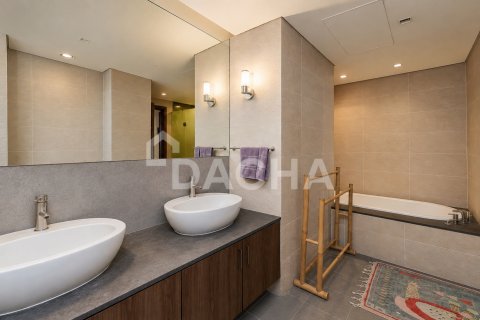 Palm Jumeirah, Dubai, UAE의 판매용 아파트 침실 2개, 188제곱미터 번호 763143 - 사진 13