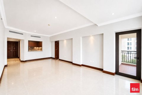 Apartament në Palm Jumeirah, Dubai, Emiratet e Bashkuara Arabe 2 dhoma gjumi, 166.7 m2. № 710705 - Foto 3