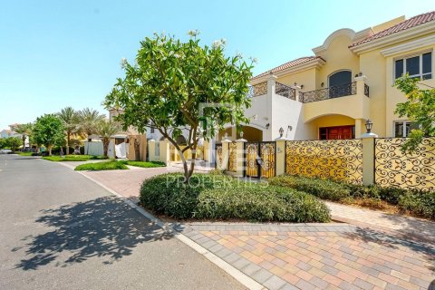 Βίλα σε The Villa, Dubai, ΗΑΕ 5 υπνοδωμάτια, 944.73 τ.μ. Αρ. 747036