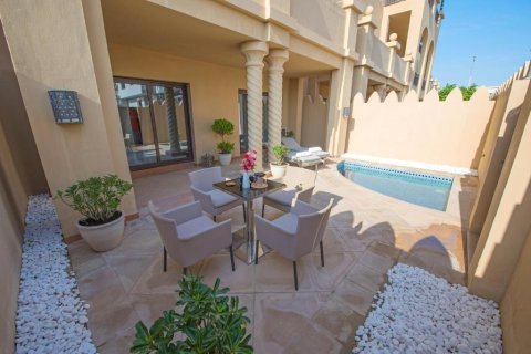 Városi lakóépület itt: Palm Jumeirah, Dubai, EAE, 3 hálószoba, 456 m², azonosító: 766182