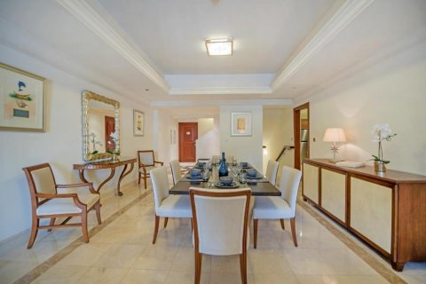 Villetta a schiera in vendita a Palm Jumeirah, Dubai, EAU 3 camere da letto, 456 mq. № 766182 - foto 5