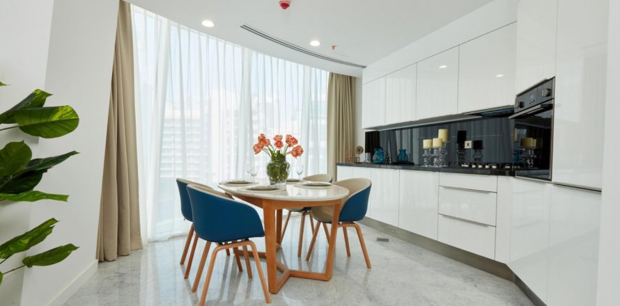 Business Bay、Dubai、UAEにあるマンション 1ベッドルーム、111 m2 No631970