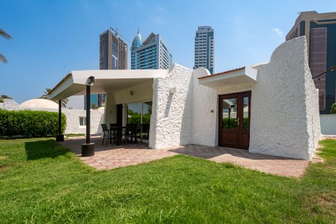 Villa para arrendamento em Al Majaz, Sharjah, EAU 3 quartos, 125.42 m2 № 749786 - foto 3