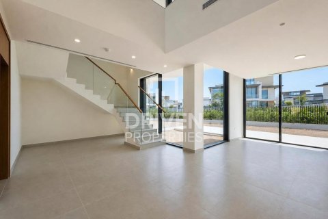 Villa in The Valley, Dubai, UAE 5 bedrooms, 929.77 sq.m. № 768685 - photo 4