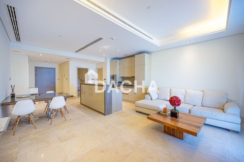 Apartment til salg i Palm Jumeirah, Dubai, UAE 3 soveværelser, 185 kvm № 720489 - foto 3