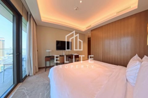 Apartament de închiriat în Downtown Dubai (Downtown Burj Dubai), Dubai, EAU 3 dormitoare, 165 mp.  №736528 - poză 8