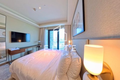 Apartament de închiriat în Downtown Dubai (Downtown Burj Dubai), Dubai, EAU 3 dormitoare, 165 mp.  №736528 - poză 9