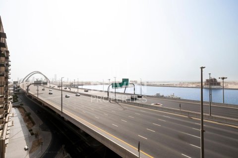 Apartment til leje i Deira, Dubai, UAE 3 soveværelser, 177.63 kvm № 757070 - foto 19