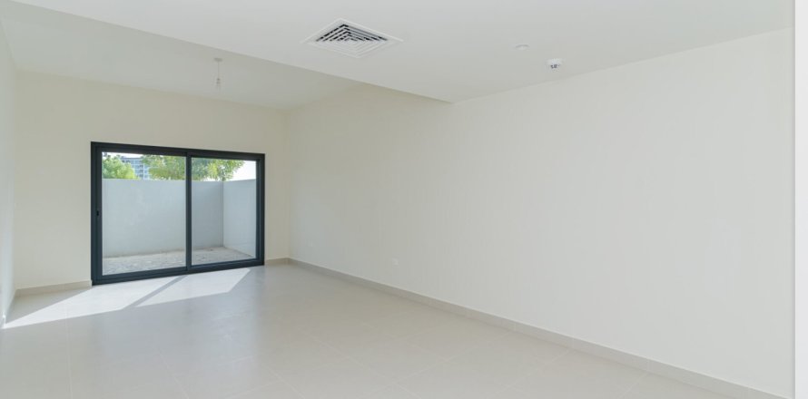 Вилла Dubai South (Dubai World Central), Дубай, БАӘ-да 2 жатын бөлмелер, 129 м² № 678610