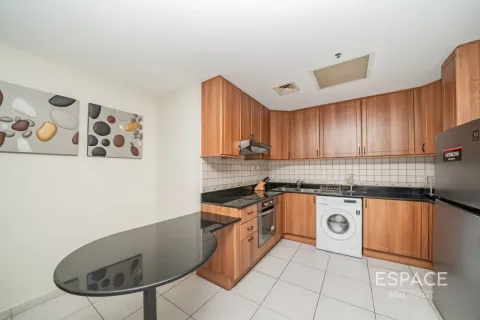 Apartment in PRINCESS TOWER in Dubai Marina, UAE 2 bedrooms, 110 sq.m. № 738533 - photo 6