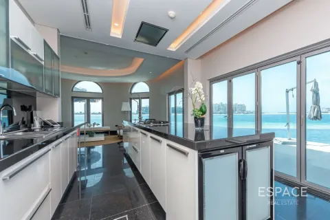 Willa do wynajęcia w Palm Jumeirah, Dubai, ZEA 5 sypialnie, 650 mkw., nr 738293 - zdjęcie 4