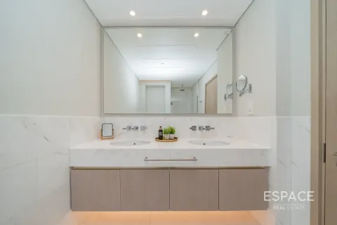 Appartement te huur in Palm Jumeirah, Dubai, VAE 49 vr.m., nr 738532 - foto 6