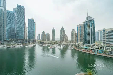 Apartment in MARINA TOWER in Dubai Marina, UAE 3 bedrooms, 172 sq.m. № 738529 - photo 3