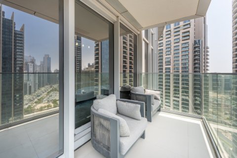 Huoneisto Downtown Dubai (Downtown Burj Dubai), Arabiemiraatit 2 makuuhuonetta, 160 m2 № 734159 - kuva 18