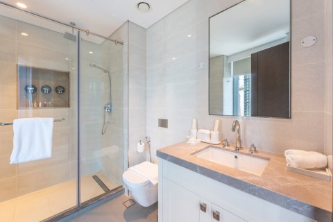 Huoneisto Downtown Dubai (Downtown Burj Dubai), Arabiemiraatit 2 makuuhuonetta, 160 m2 № 734159 - kuva 9