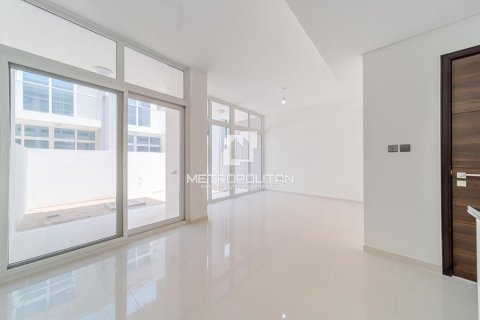Kuća u nizu u DAMAC Hills (Akoya by DAMAC), Dubai, UAE 112 m2, 3 spavaćih soba Br. 663468