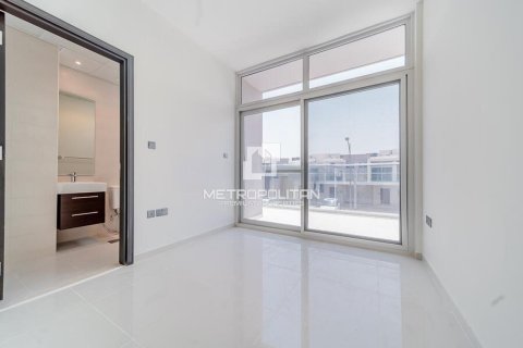 Maison de ville à vendre à  DAMAC Hills (Akoya by DAMAC), Dubai, EAU 3 chambres, 112 m2 № 663468 - photo 4