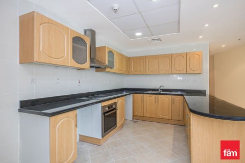 Apartment in Dubai Marina, UAE 3 bedrooms, 198.4 sq.m. № 712718 - photo 7