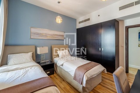 Jumeirah Beach Residence, Dubai, UAE의 임대용 아파트 침실 3개, 175.03제곱미터 번호 745884 - 사진 9