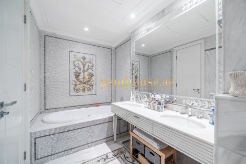 Apartment til salg i Culture Village, Dubai, UAE 3 soveværelser, 280 kvm № 664011 - foto 26