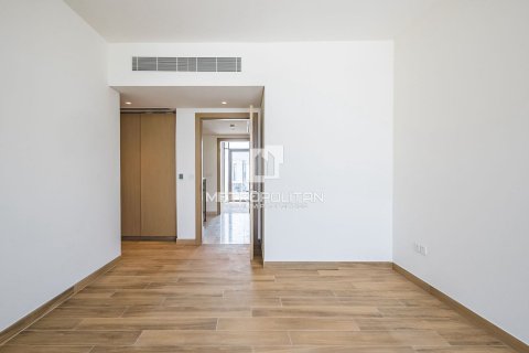 Villa in Al Furjan, Dubai, UAE 4 bedrooms, 420 sq.m. № 664006 - photo 24
