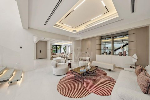 Jumeirah, Dubai, BAE’de satılık villa 6 yatak odası, 544.69 m&sup2; No 765055 - fotoğraf 5