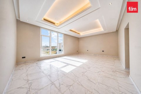 Villa te koop in Dubai, VAE 5 slaapkamers, 930.2 vr.m., nr 708257 - foto 12