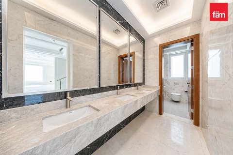 Villa te koop in Dubai, VAE 5 slaapkamers, 930.2 vr.m., nr 708257 - foto 18