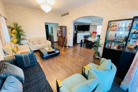 Villa sa Jumeirah Village Circle, Dubai, UAE 3 silid-tulugan, 729 sq.m. № 763884 - larawan 3