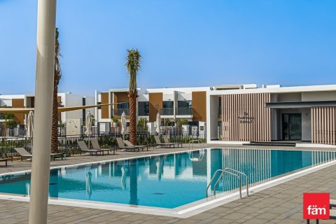 Kuća u nizu u gradu Dubai, UAE 4 spavaće sobe, 307.9 m2 Br. 514075